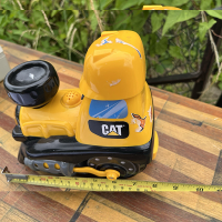 Cat Engine Toy With Batteries